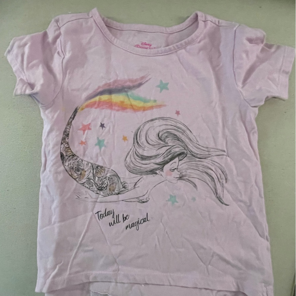 Disney princess purple shirt in size 4T